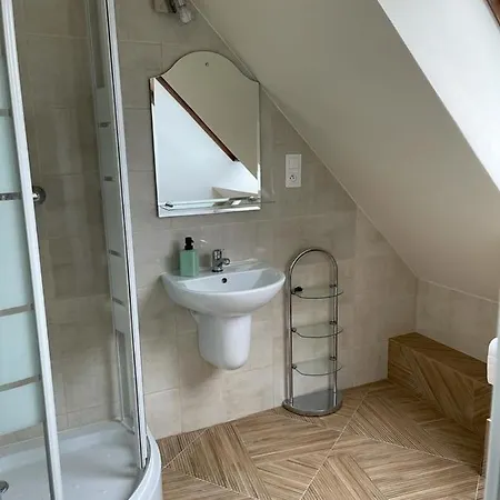 Homestay szállás Tara