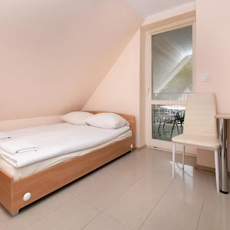 Homestay szállás Tara