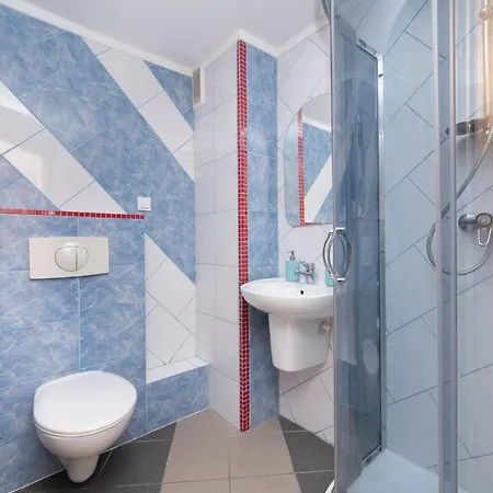 Homestay szállás Tara *