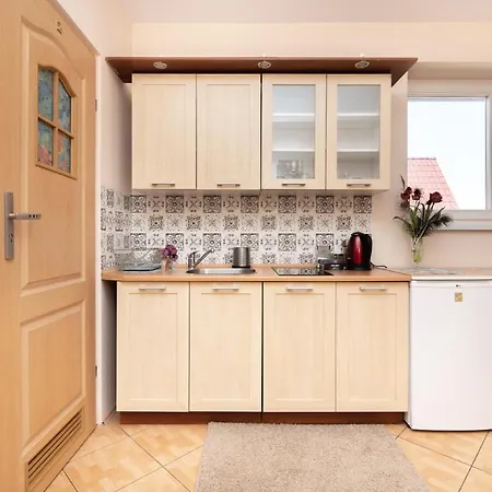 Tara בית אירוח